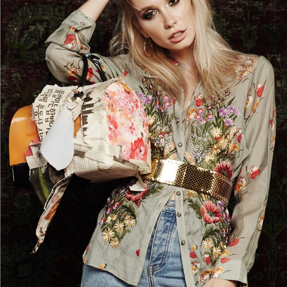Aratta Mia Grace Floral Embroidered Button-Up Blouse